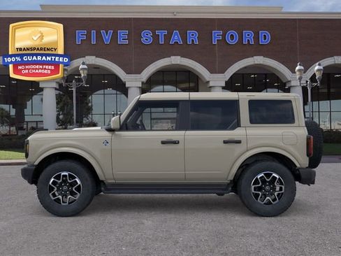 New 2026 Ford Bronco Outer Banks AWD/4WD image 4