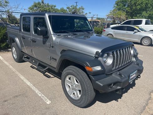 Used 2020 Jeep Gladiator Sport w/ Quick Order Package 24S AWD/4WD image 3