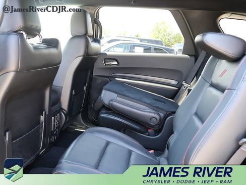 Used 2021 Dodge Durango R/T w/ Blacktop Package AWD/4WD image 18