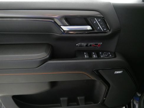 Certified 2022 GMC Sierra 1500 AT4 w/ AT4 Premium Package AWD/4WD image 19