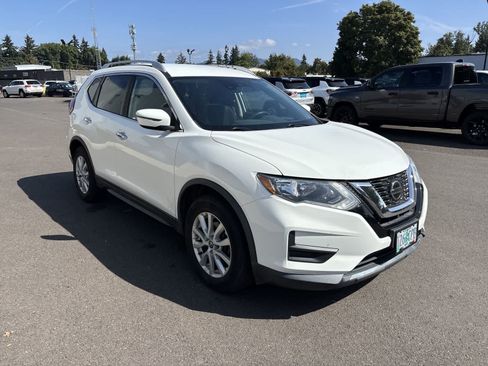 Used 2019 Nissan Rogue SV FWD image 6