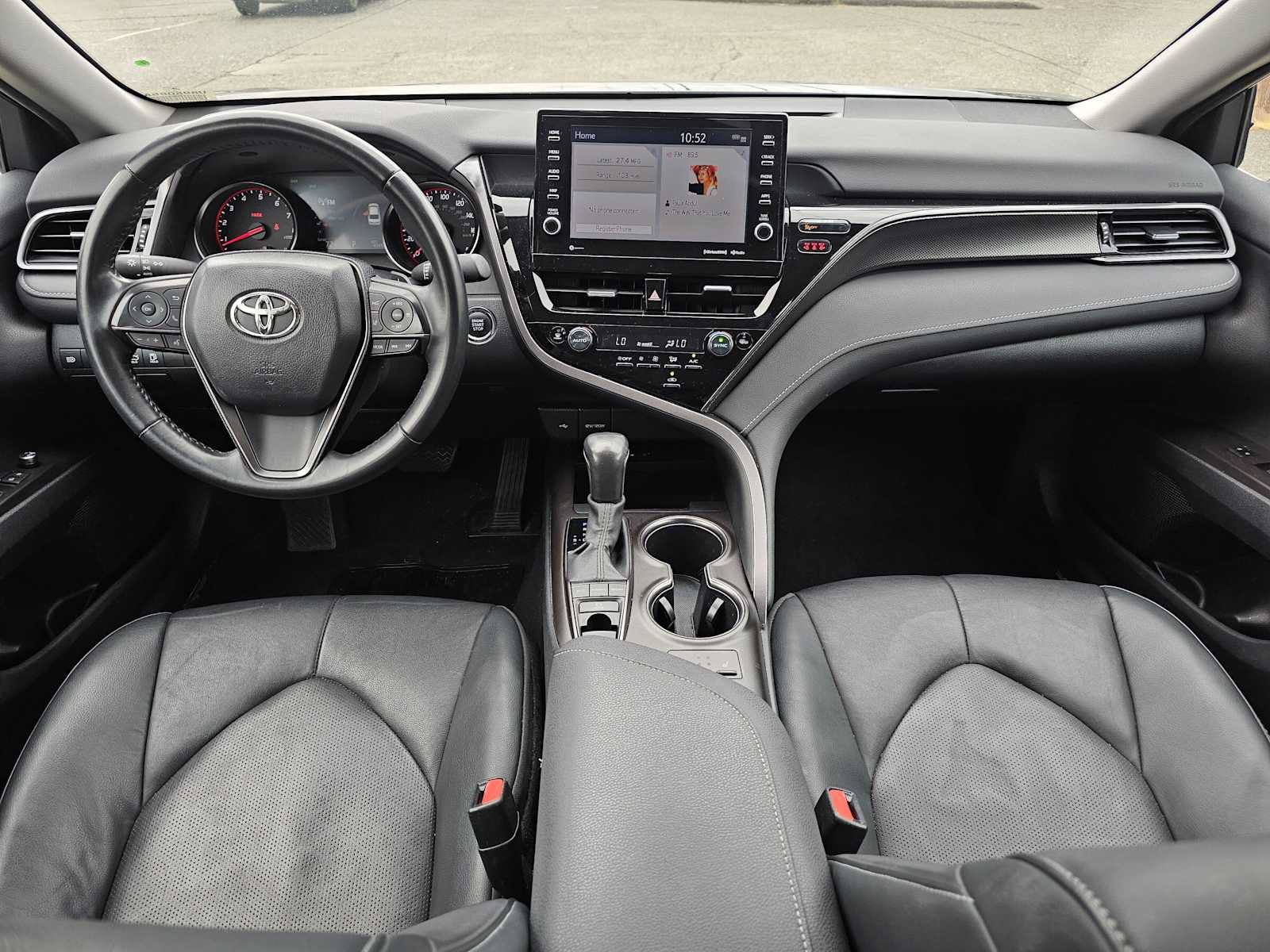 Used 2024 Toyota Camry XSE FWD image 19