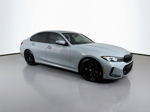 New 2026 BMW 330i Sedan w/ M Sport Package image 3