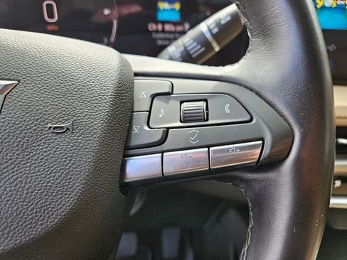 Certified 2025 Cadillac XT4 Premium Luxury image 27