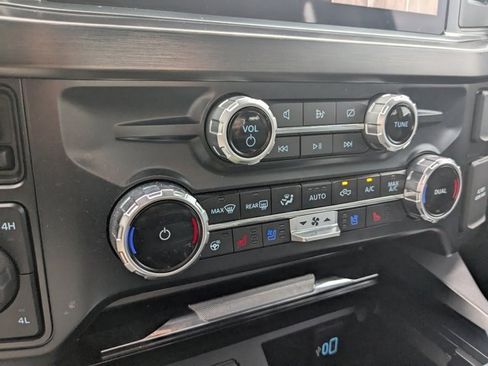 Used 2023 Ford F450 Lariat image 20