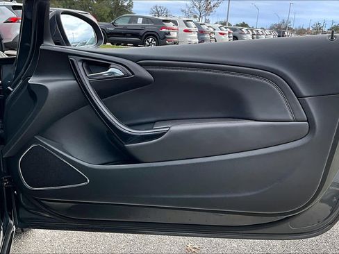 Used 2016 Buick Cascada Premium image 20