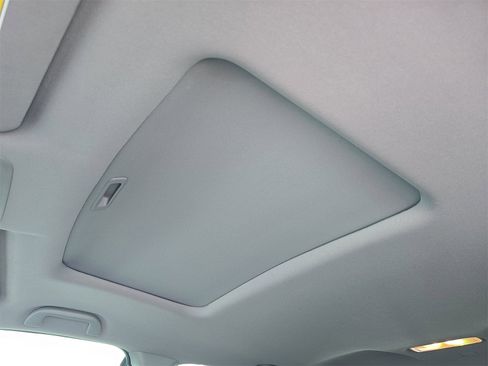 Used 2023 Honda Ridgeline RTL-E image 16