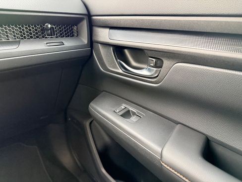 Used 2025 Honda CR-V Sport-L image 24
