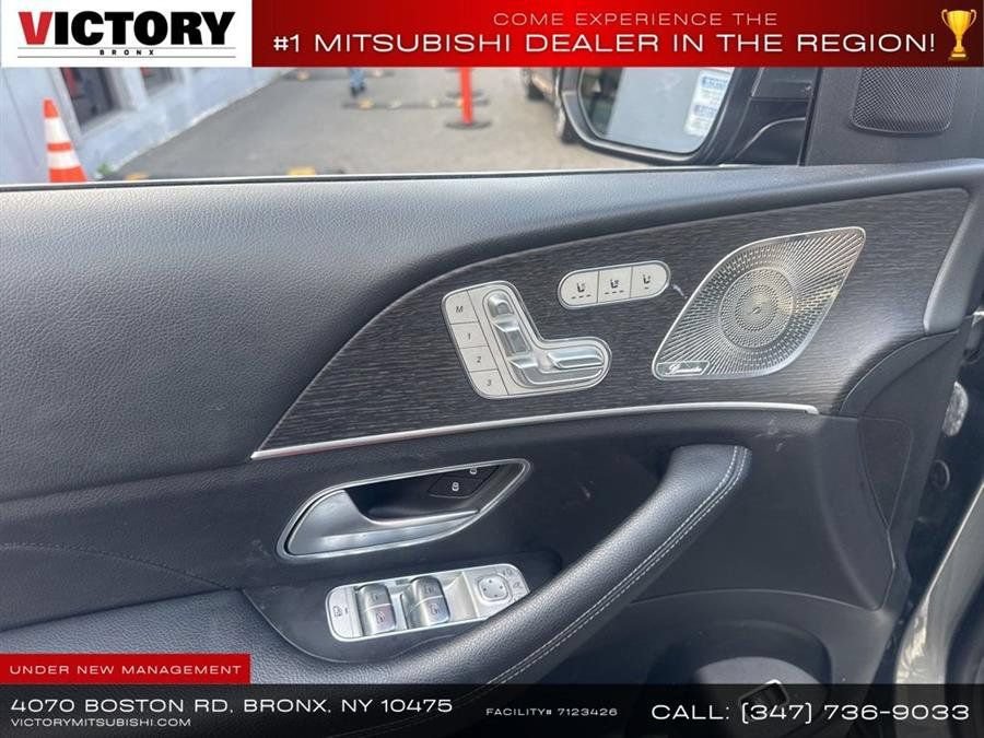 Used 2023 Mercedes-Benz GLS 450 4MATIC image 29