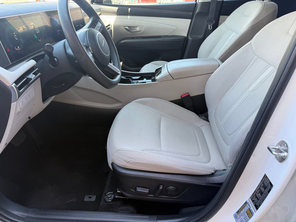 Used 2025 Hyundai Tucson SEL AWD/4WD image 15