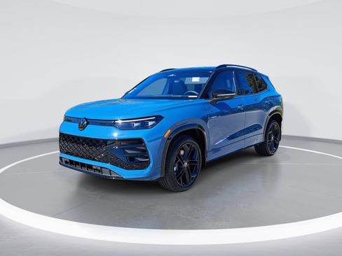New 2026 Volkswagen Tiguan SE R-Line image 7