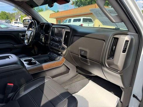 Used 2018 GMC Sierra 1500 Denali AWD/4WD image 15