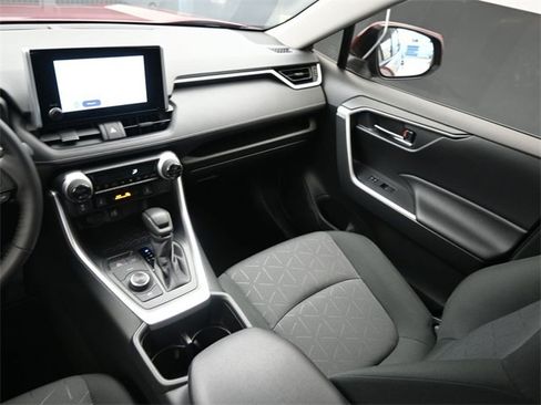 Used 2025 Toyota RAV4 XLE w/ Convenience Package image 13