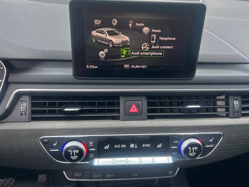 Used 2019 Audi A4 2.0T Premium FWD image 6