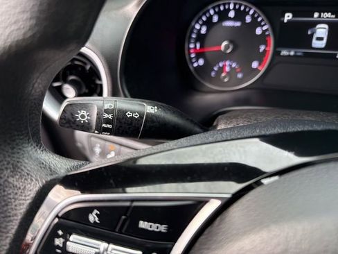 Used 2023 Kia Forte LXS w/ LXS Technology Package image 24