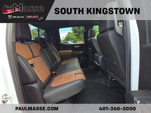 Used 2021 Chevrolet Silverado 1500 High Country w/ Technology Package AWD/4WD image 28