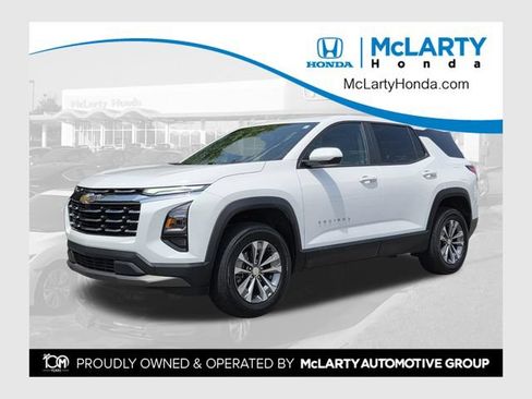 Used 2026 Chevrolet Equinox LT FWD image 1
