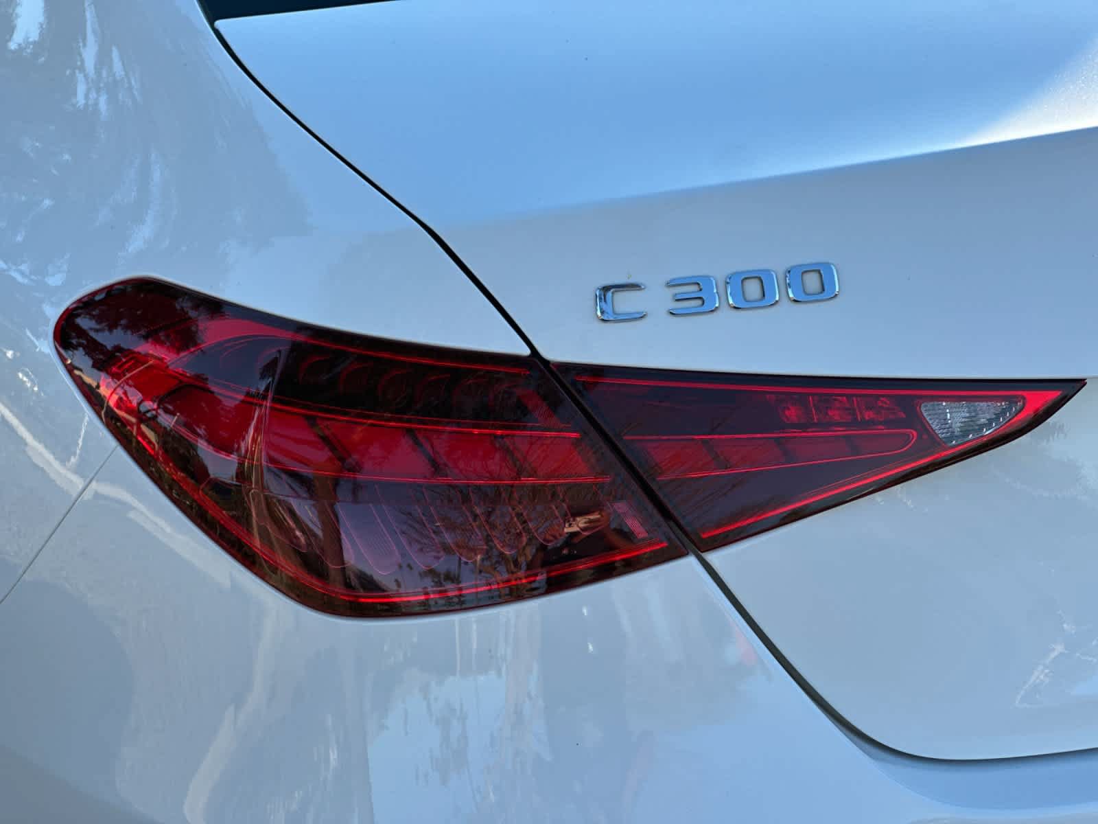 Used 2023 Mercedes-Benz C 300 Sedan image 27