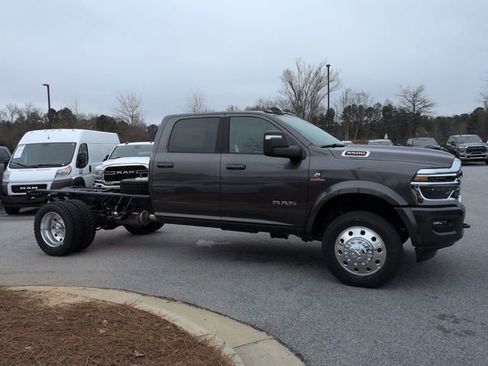 New 2026 RAM 5500 Tradesman w/ Laramie Trim Package image 2