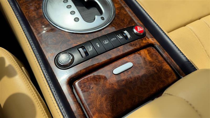 Used 2006 Bentley Flying Spur Flying Spur AWD/4WD image 40