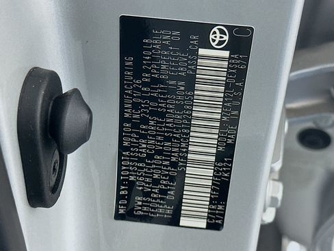 Used 2026 Toyota Corolla SE FWD image 12