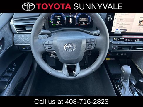 Used 2026 Toyota Camry XLE FWD image 18