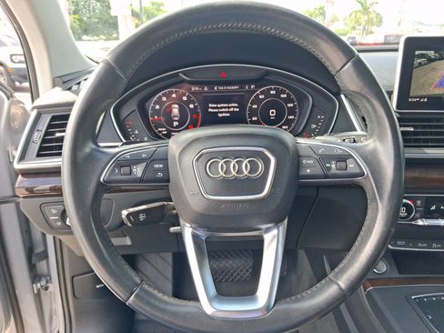 Used 2019 Audi Q5 2.0T Premium Plus w/ Premium Plus Package AWD/4WD image 14