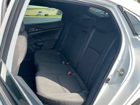 Used 2019 Honda Civic EX image 21