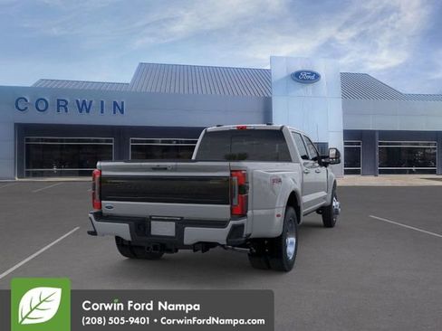 New 2026 Ford F450 Platinum w/ FX4 Off-Road Package image 8