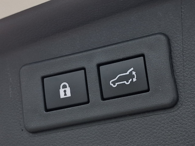 Used 2023 Subaru Outback Onyx Edition AWD/4WD image 30