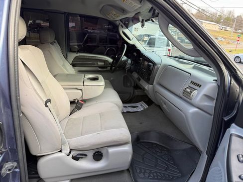 Used 2006 Ford F350 4x4 SuperCab Super Duty image 53