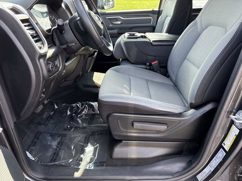 Used 2020 RAM 1500 Big Horn AWD/4WD image 24