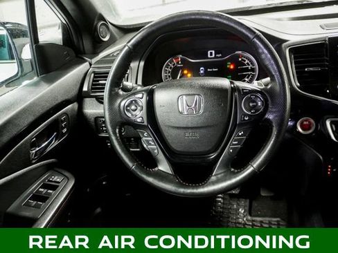 Used 2022 Honda Ridgeline Black Edition image 9