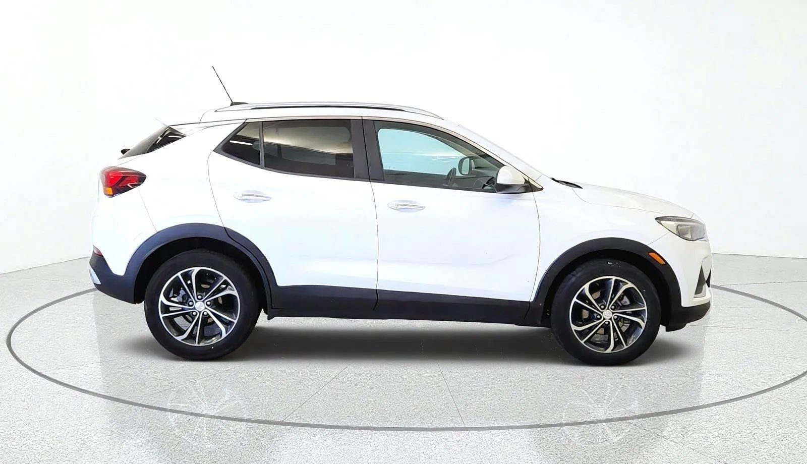Used 2021 Buick Encore GX Select FWD image 10