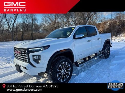 Used 2024 GMC Canyon Denali image 2