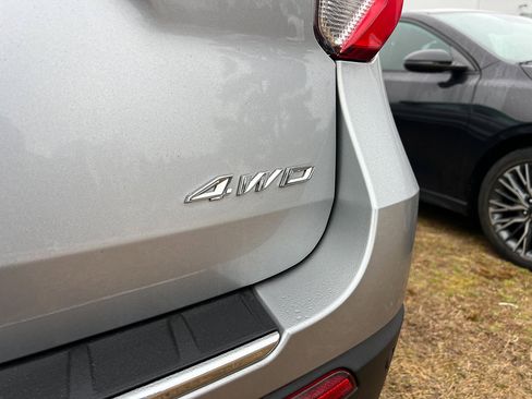 Used 2022 Ford Explorer Limited w/ Limited Technology Package image 5