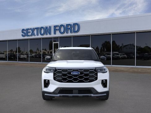 New 2026 Ford Explorer Platinum image 6