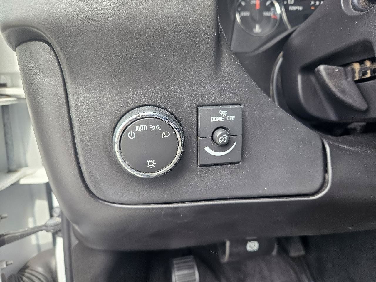 Used 2014 Chevrolet Express 1500 LT w/ LT Preferred Equipment Group AWD/4WD image 14