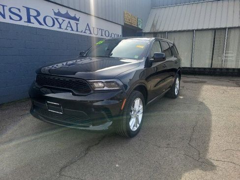 Used 2025 Dodge Durango GT image 2