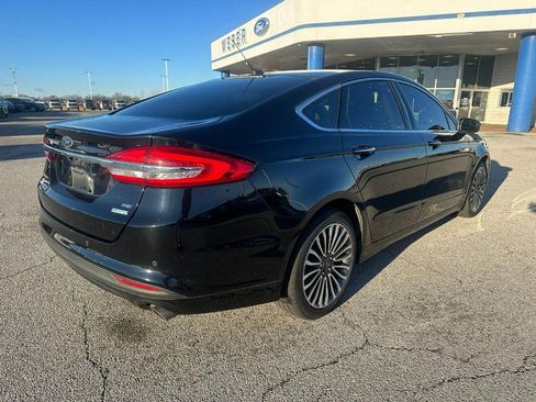 Used 2018 Ford Fusion SE w/ Fusion SE Technology Package image 5