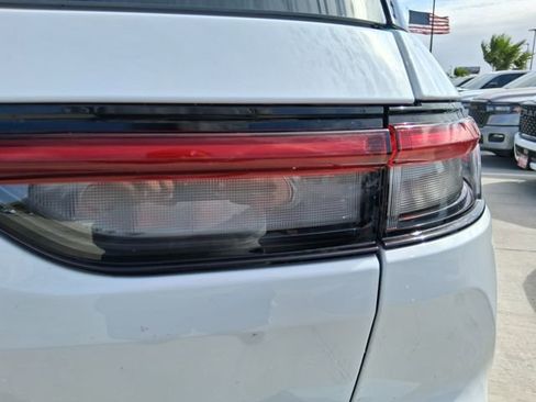 New 2026 Jeep Grand Cherokee Laredo X RWD image 9