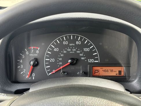 Used 2020 Nissan NV200 S image 22