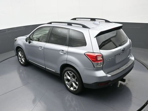 Used 2017 Subaru Forester 2.5i Touring w/ Popular Package #2 image 33