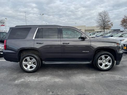 Used 2016 Chevrolet Tahoe LT image 2