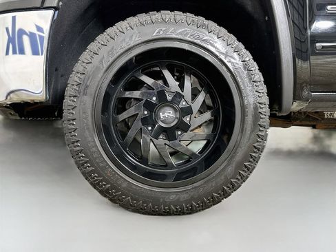 Used 2016 GMC Sierra 1500 SLE w/ SLE Value Package RWD image 33