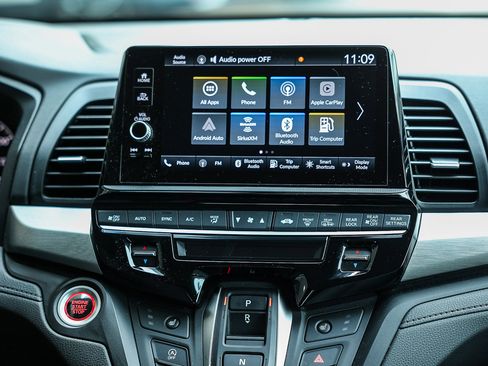 Certified 2025 Honda Odyssey EX-L image 18