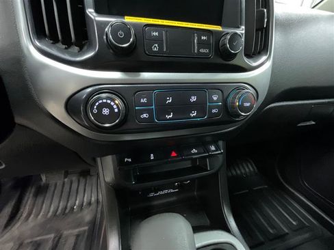 Used 2022 Chevrolet Colorado LT w/ Fleet Safety Package RWD image 15