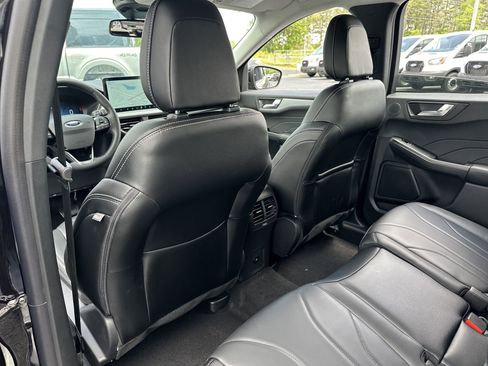 New 2025 Ford Escape SE w/ PHEV Premium Package image 25