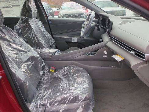 New 2026 Hyundai Elantra SEL Sport image 26