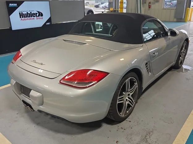 Used 2011 Porsche Boxster RWD image 4